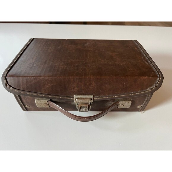 2 Cassette Tape Sof & Hard Case Cases Bundle + Music Recording Tapes - Picture 3 of 4